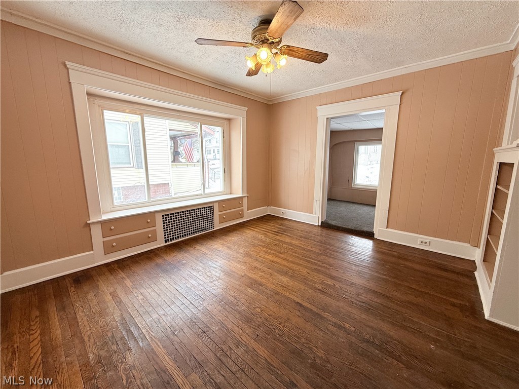 2140 12th Street Akron OH 44314