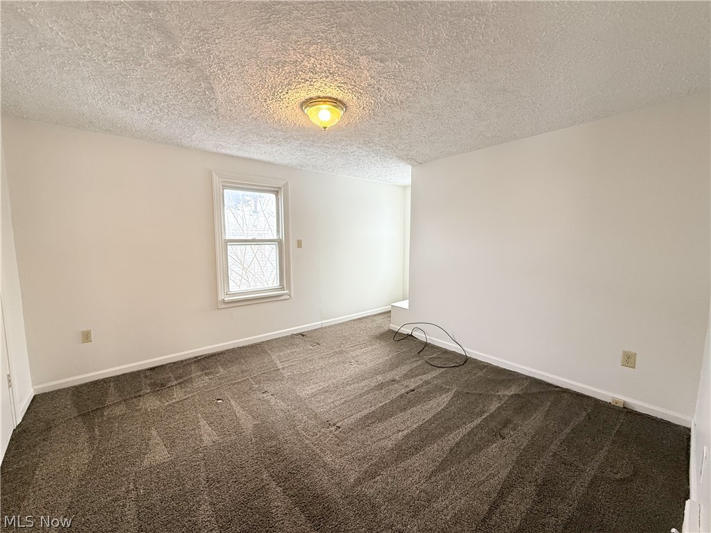 2140 12th Street Akron OH 44314