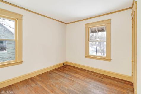 1798 Middlehurst Road Cleveland Heights OH 44118