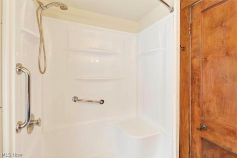 1798 Middlehurst Road Cleveland Heights OH 44118