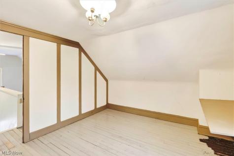 1798 Middlehurst Road Cleveland Heights OH 44118
