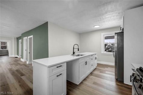 1939 W 54th Street Cleveland OH 44102