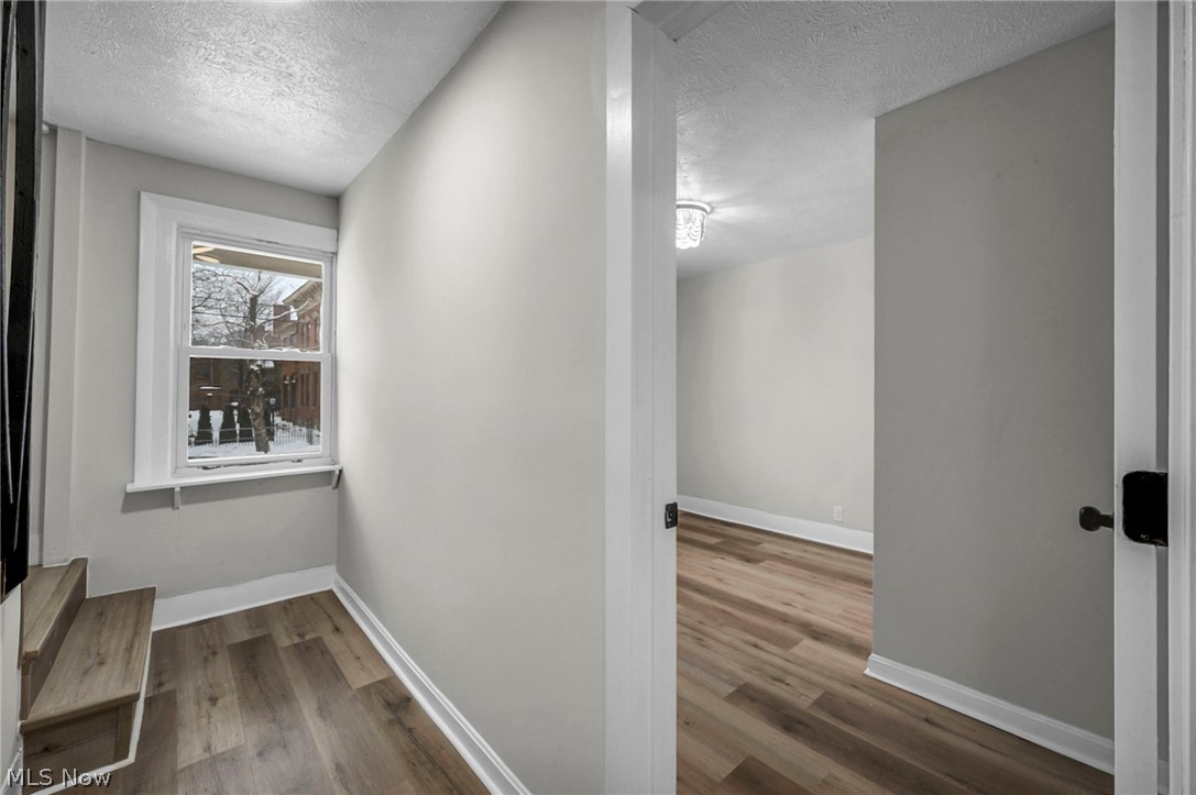 1939 W 54th Street Cleveland OH 44102