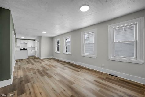 1939 W 54th Street Cleveland OH 44102