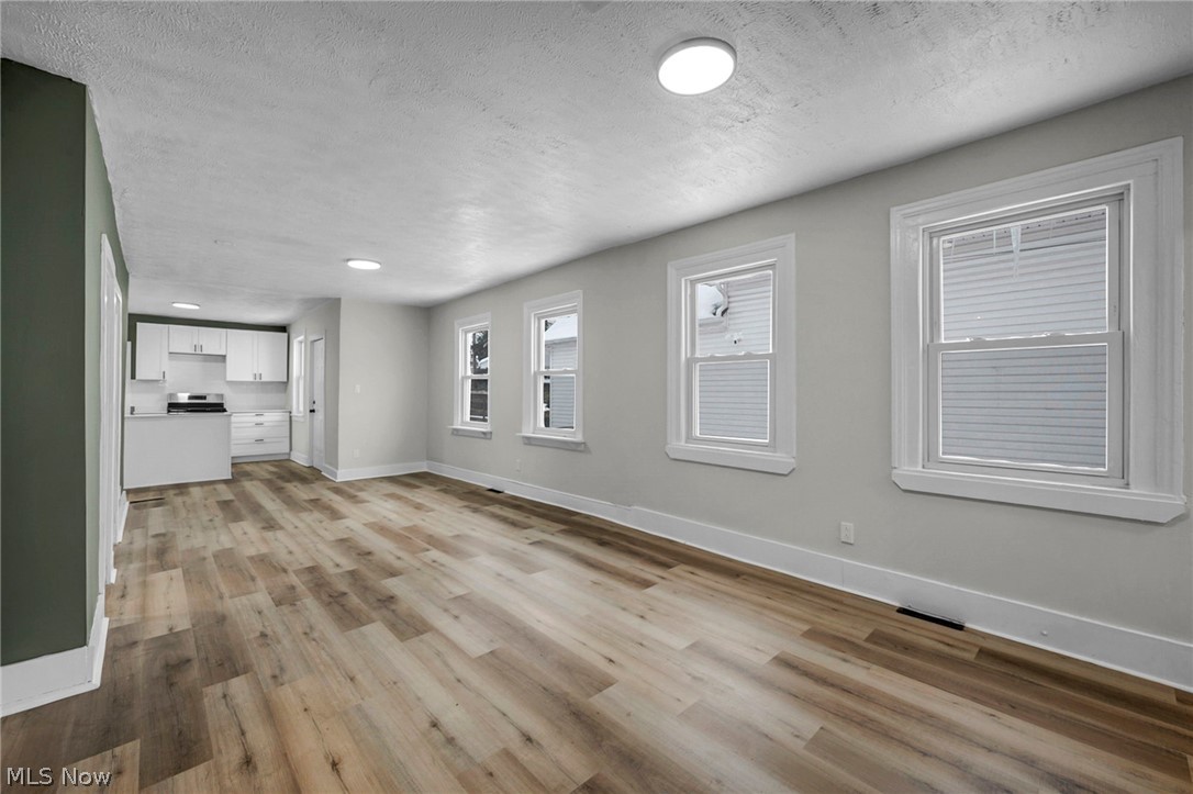 1939 W 54th Street Cleveland OH 44102