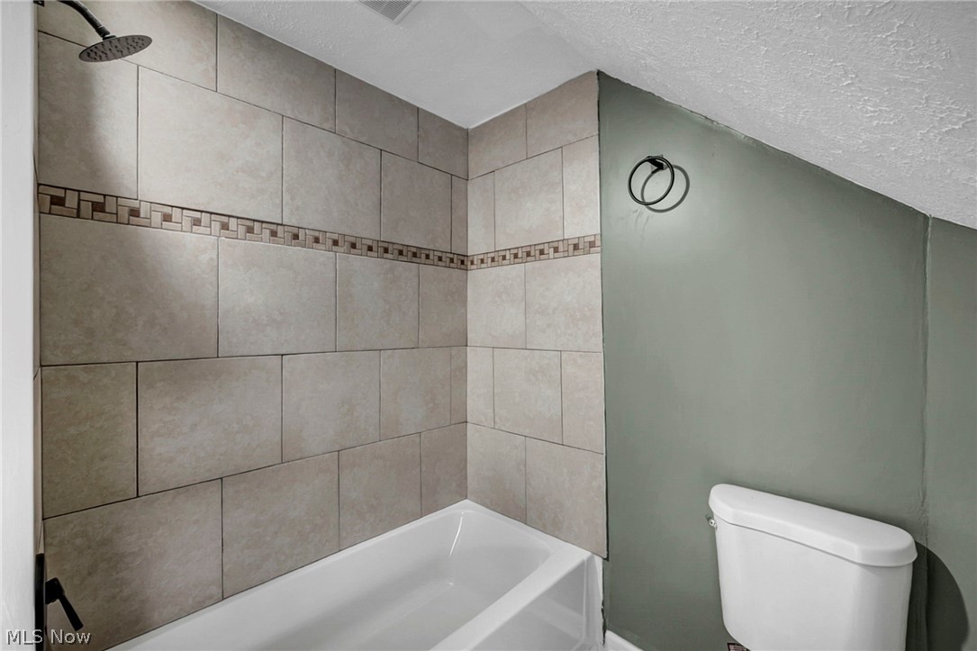 1939 W 54th Street Cleveland OH 44102