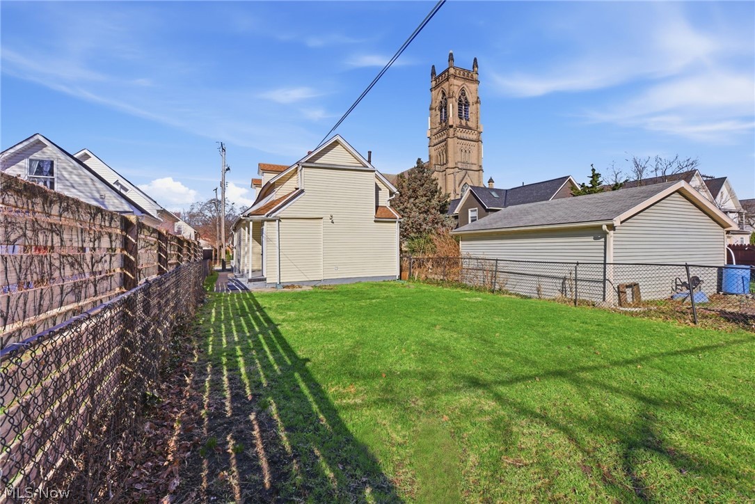 1939 W 54th Street Cleveland OH 44102