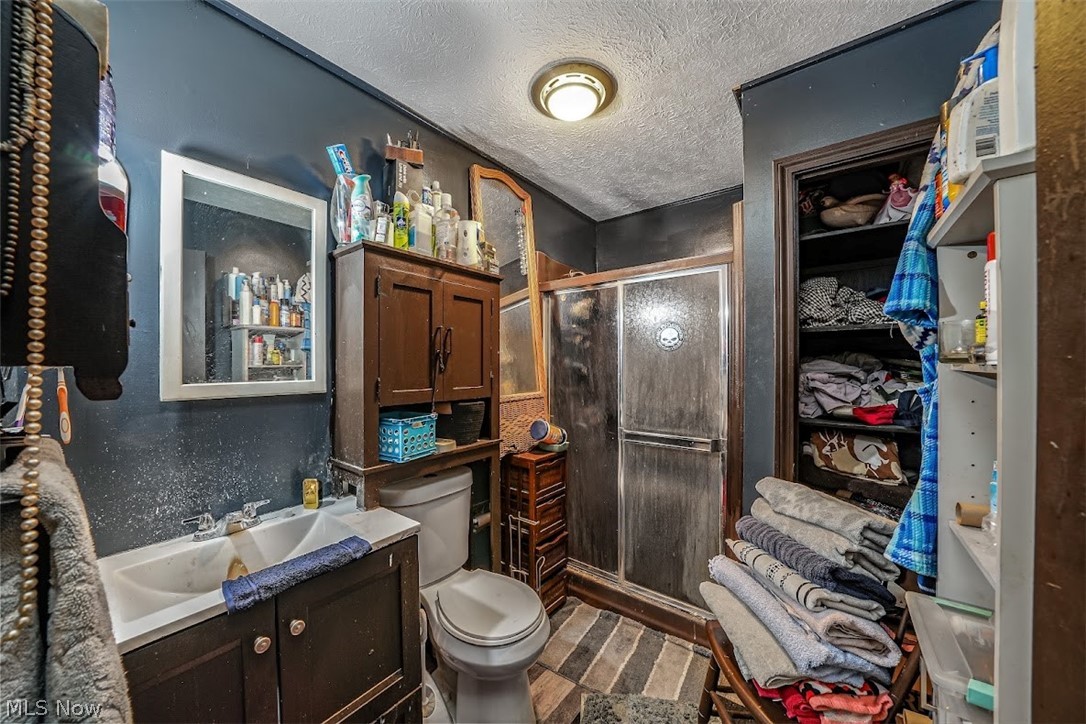 7672 Lanese Drive Windsor OH 44099