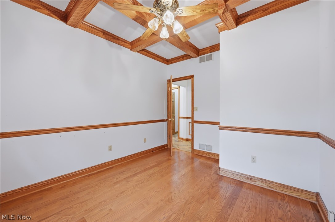 2412 East Pointe Drive SE Warren OH 44484