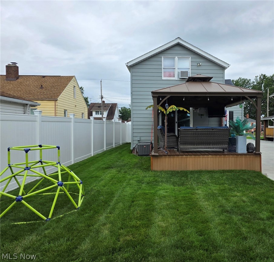 1701 Maple Street Wickliffe OH 44092