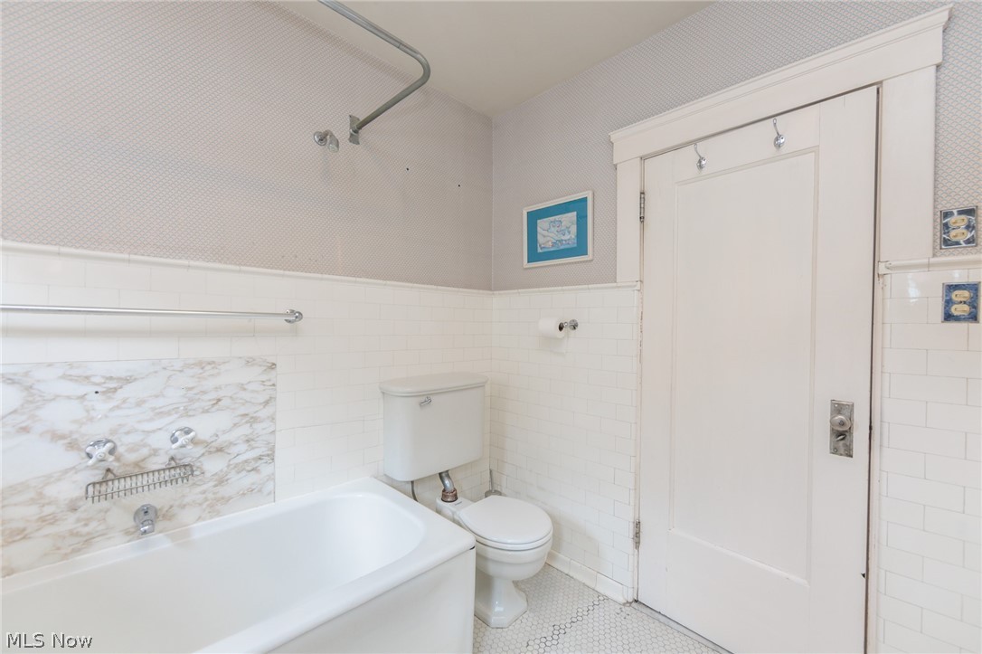 2608 Hampshire Road Cleveland Heights OH 44106