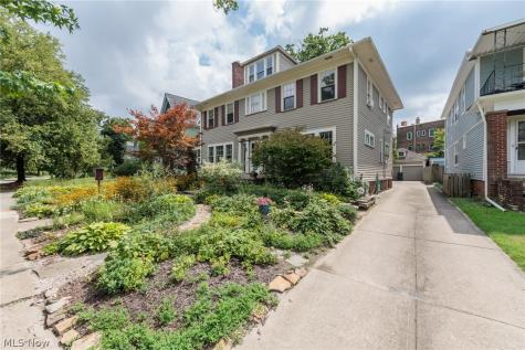 2608 Hampshire Road Cleveland Heights OH 44106