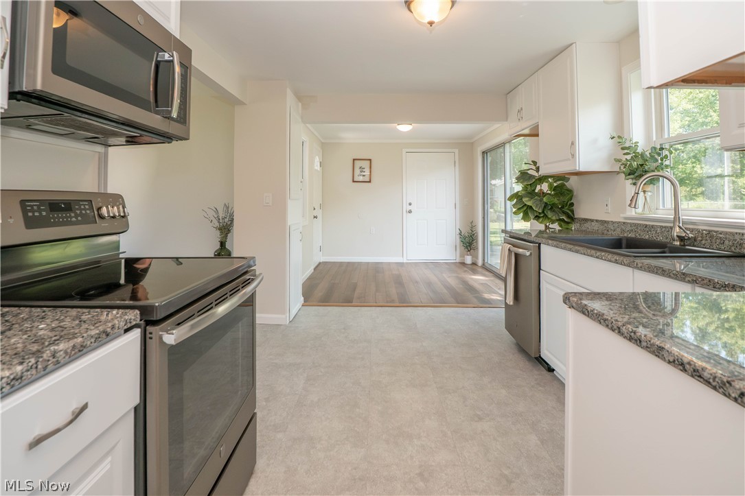 592 Frost Road Streetsboro OH 44241