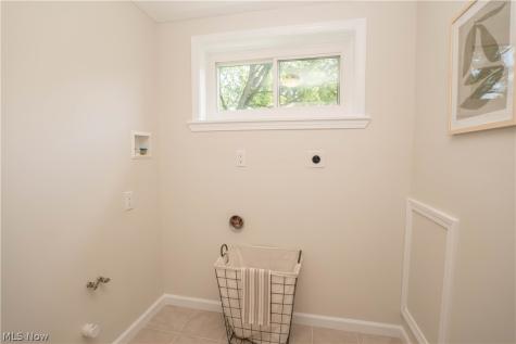 592 Frost Road Streetsboro OH 44241