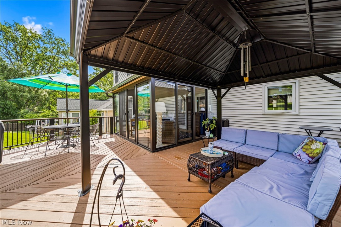 30190 Bonnie View Drive Wickliffe OH 44092