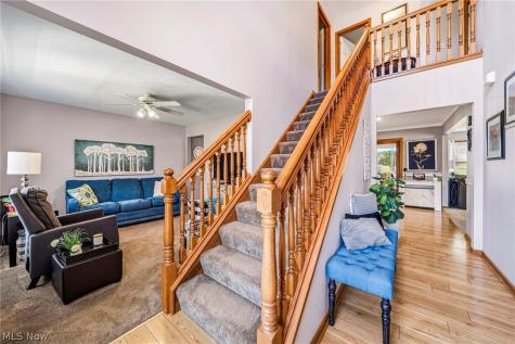 30190 Bonnie View Drive Wickliffe OH 44092
