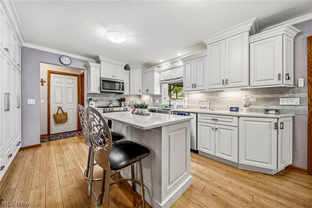 30190 Bonnie View Drive Wickliffe OH 44092