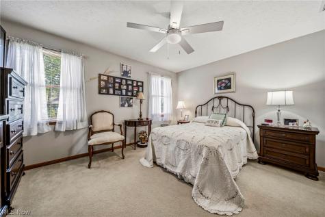 30190 Bonnie View Drive Wickliffe OH 44092