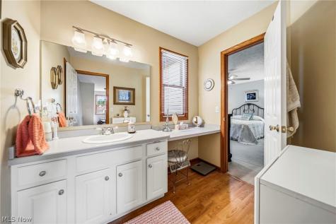 30190 Bonnie View Drive Wickliffe OH 44092