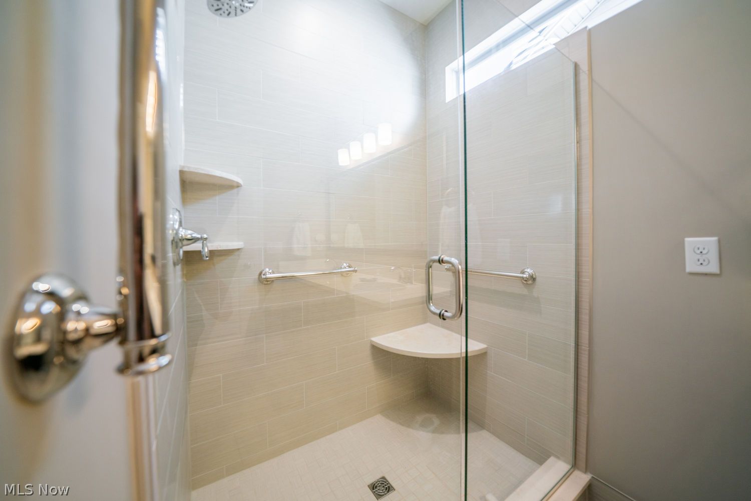 31742 Del Lane Avon Lake OH 44012