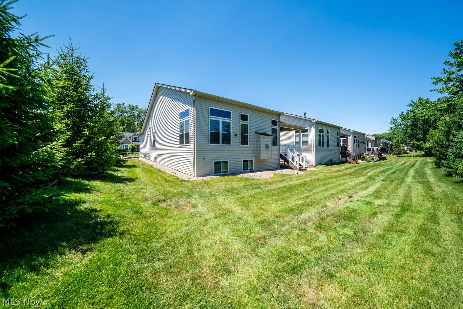 31742 Del Lane Avon Lake OH 44012