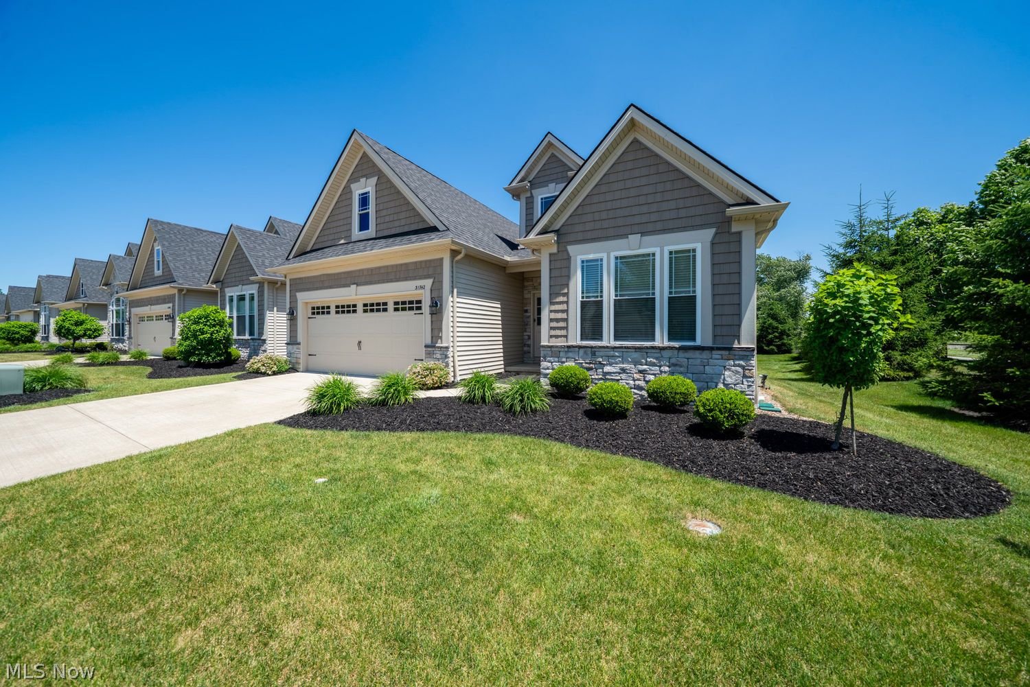 31742 Del Lane Avon Lake OH 44012