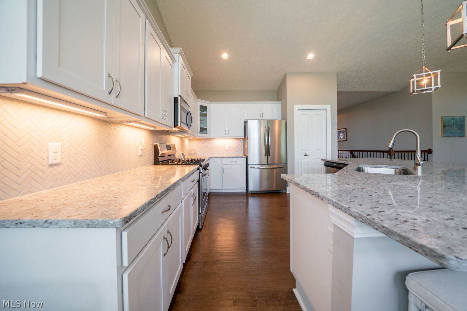 31742 Del Lane Avon Lake OH 44012