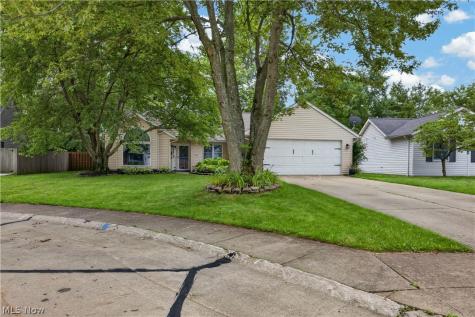 237 Butternut Lane Berea OH 44017