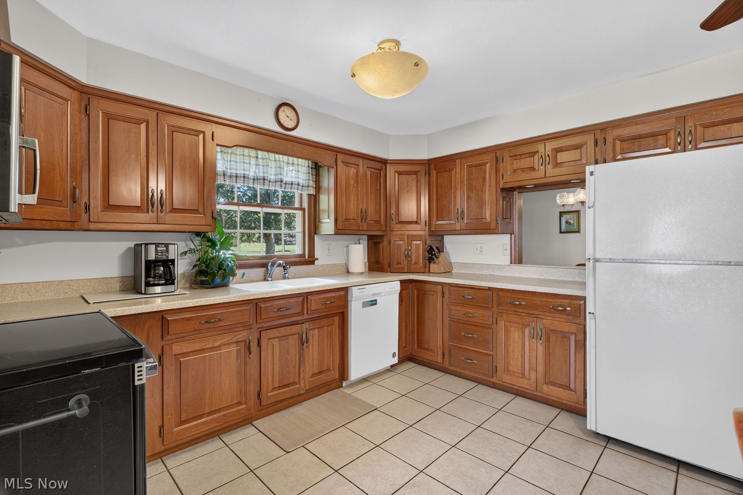 44735 Middle Ridge Road Amherst OH 44001