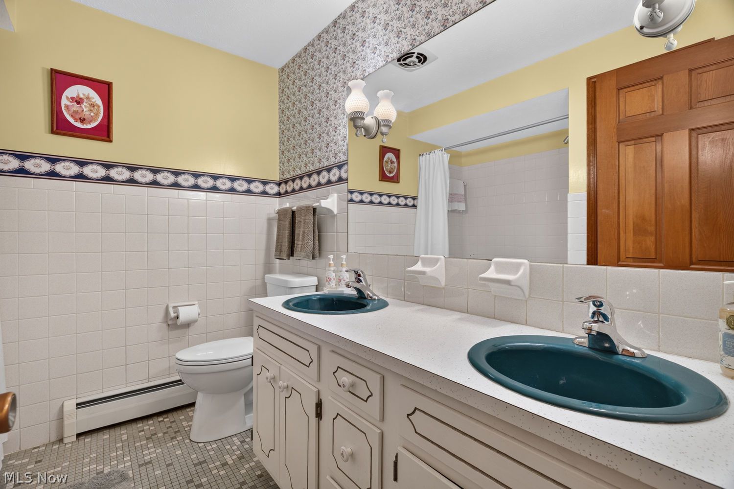 44735 Middle Ridge Road Amherst OH 44001