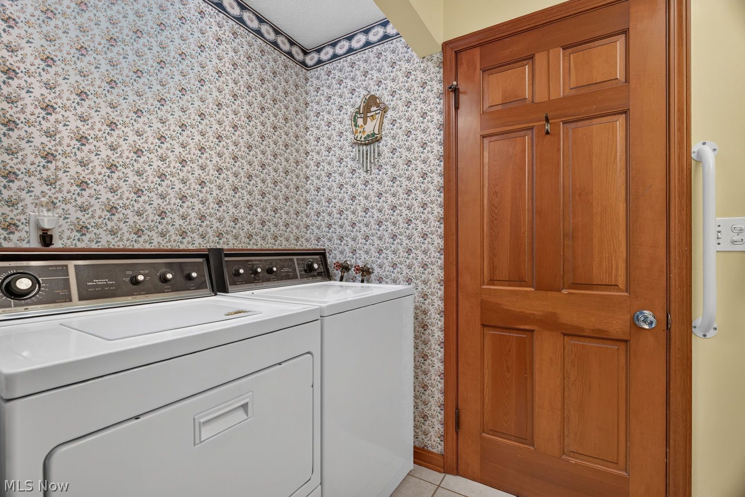 44735 Middle Ridge Road Amherst OH 44001