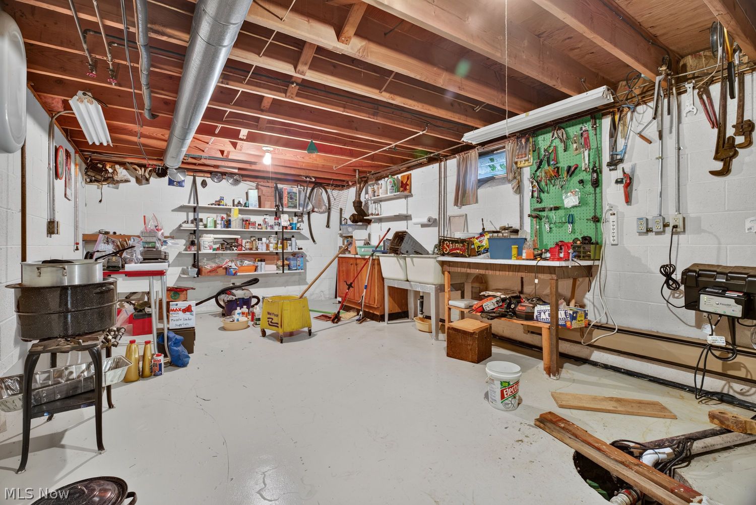 44735 Middle Ridge Road Amherst OH 44001