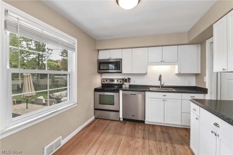18960 Coffinberry Boulevard Fairview Park OH 44126