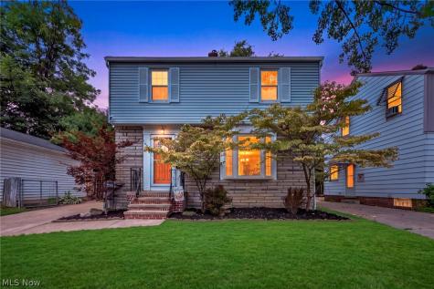 16810 Seneca Avenue Lakewood OH 44107
