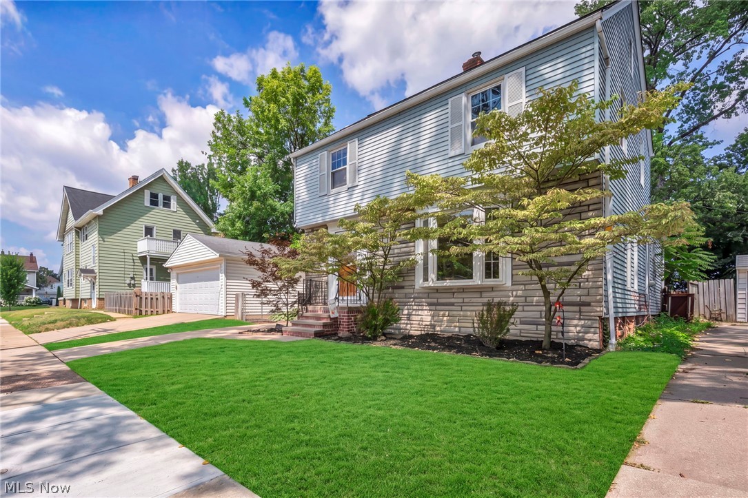 16810 Seneca Avenue Lakewood OH 44107
