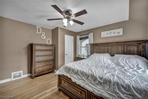 16810 Seneca Avenue Lakewood OH 44107