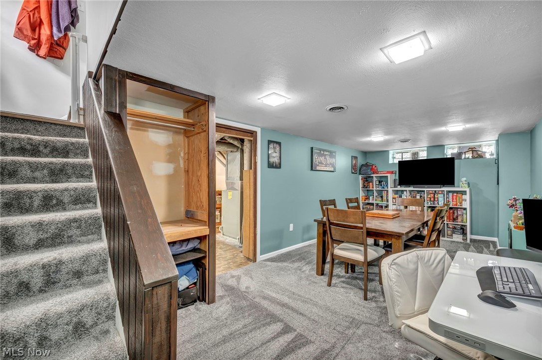 16810 Seneca Avenue Lakewood OH 44107