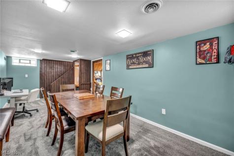 16810 Seneca Avenue Lakewood OH 44107