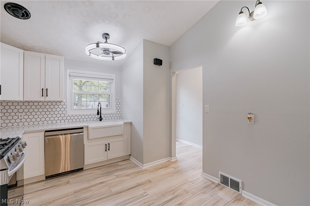 24505 Emery Road Warrensville Heights OH 44128