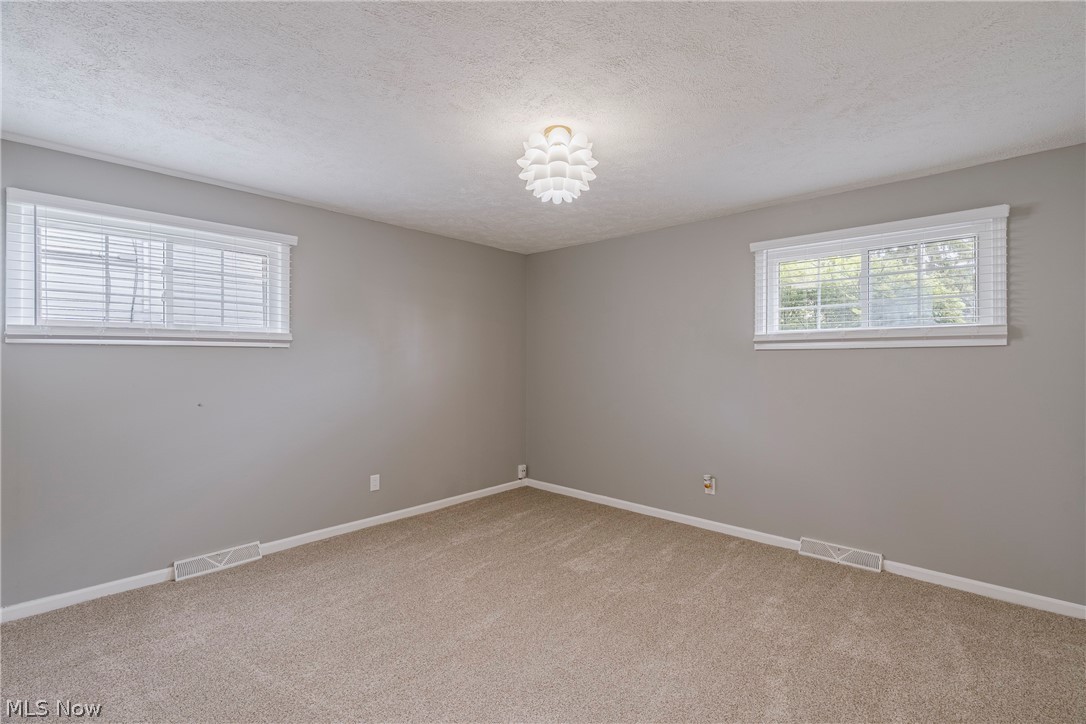 24505 Emery Road Warrensville Heights OH 44128