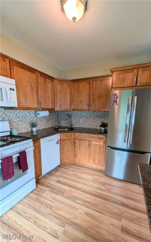 3041 9th Street Cuyahoga Falls OH 44221