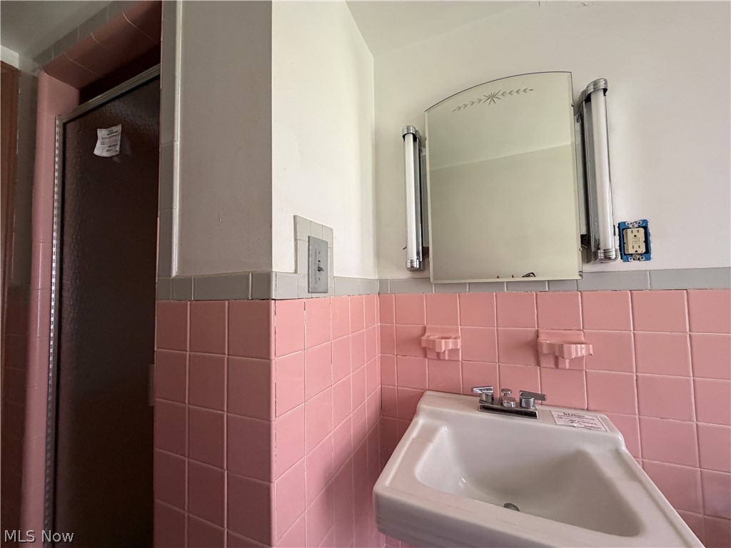 4808 Monticello Boulevard Richmond Heights OH 44143