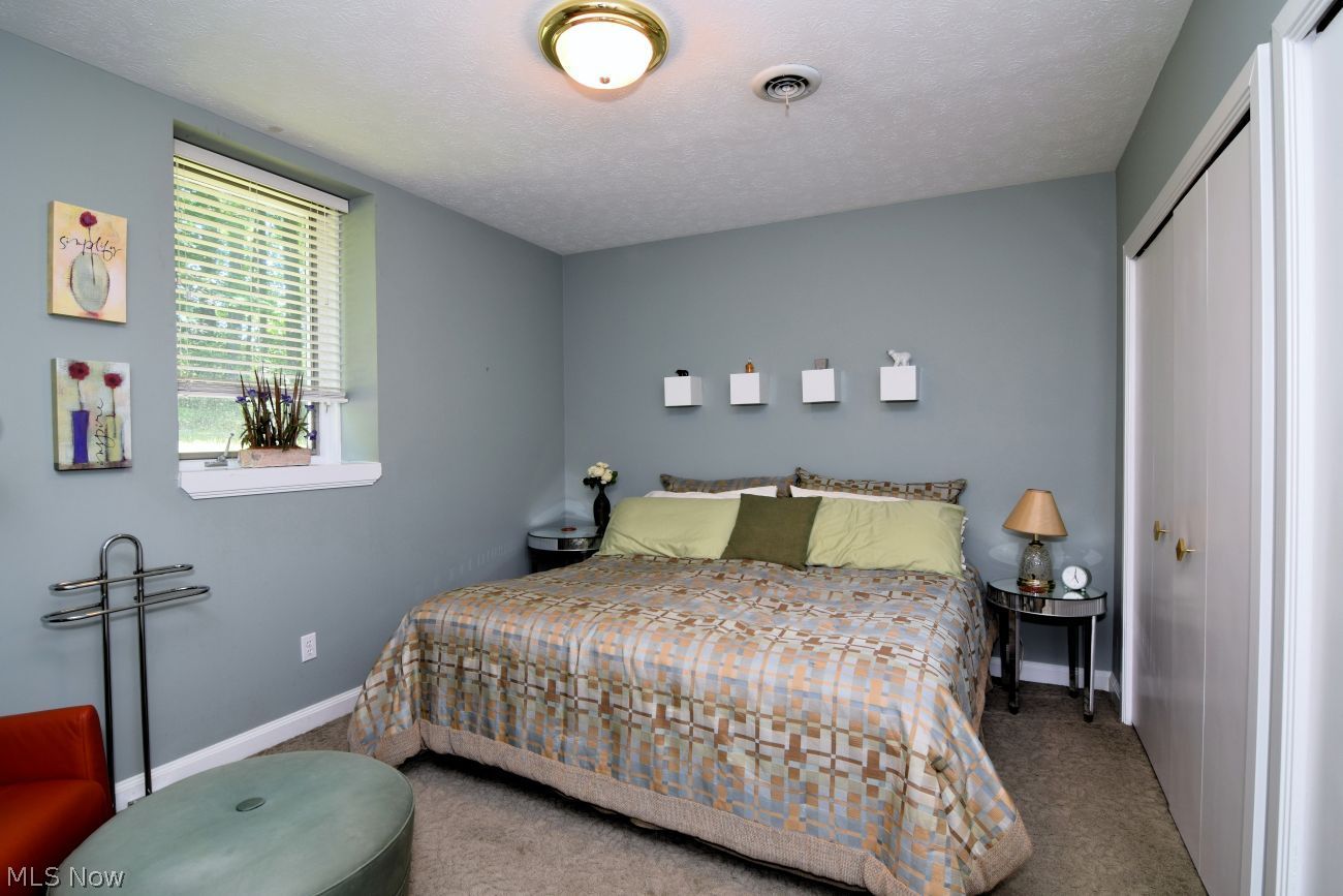 15874 Arbor Trail Newbury OH 44065