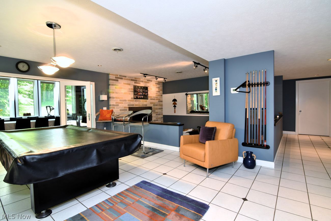 15874 Arbor Trail Newbury OH 44065