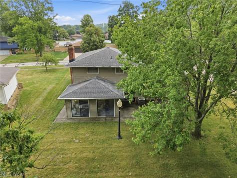 1351 N Circle View Drive Seven Hills OH 44131