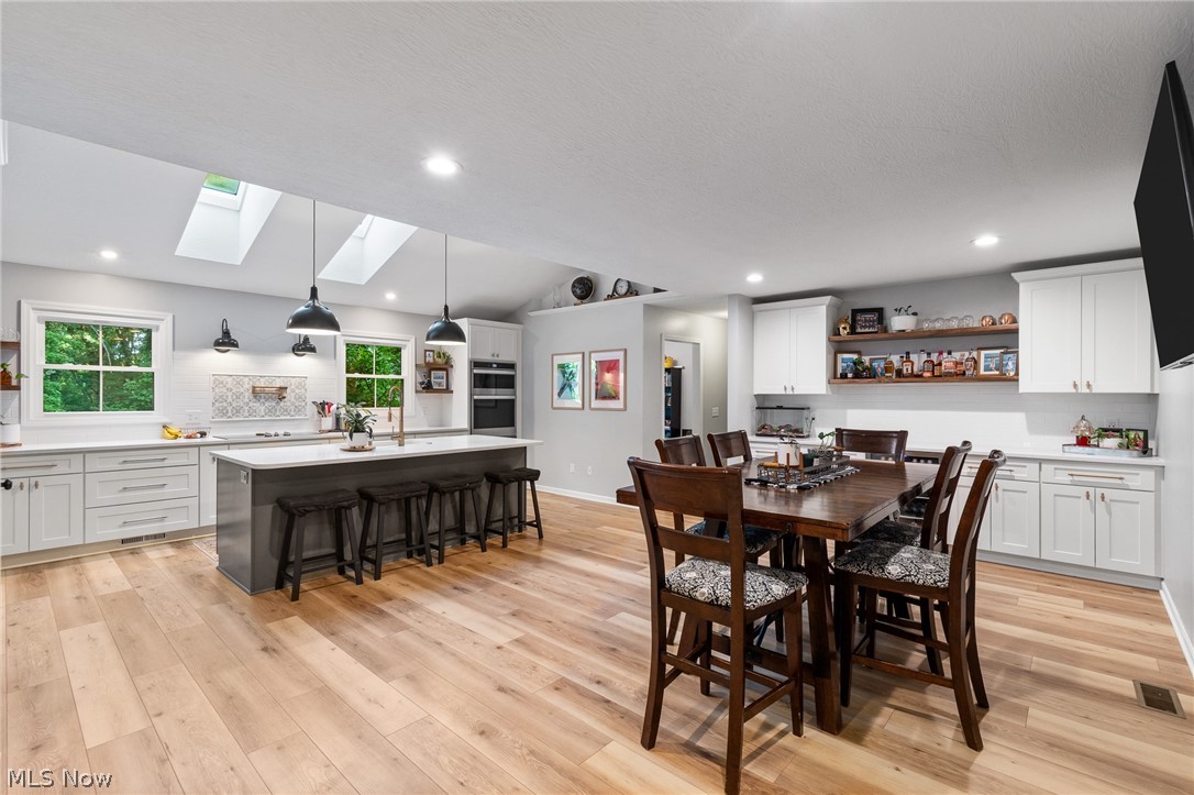 2119 Johns Road Clinton OH 44216