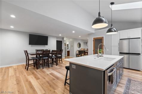 2119 Johns Road Clinton OH 44216