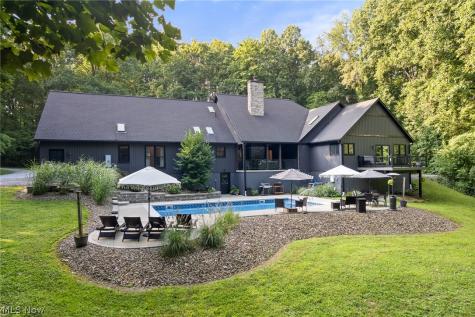 2119 Johns Road Clinton OH 44216