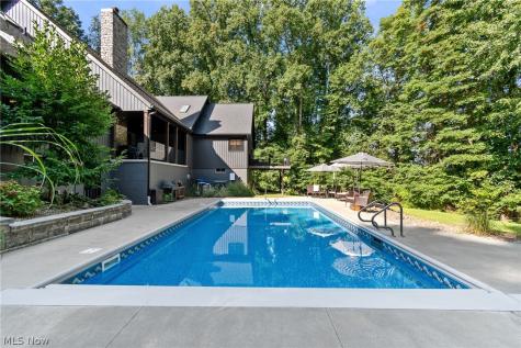 2119 Johns Road Clinton OH 44216