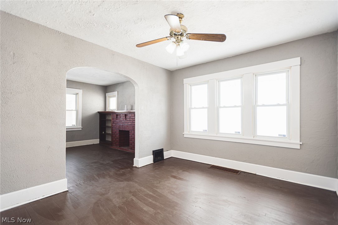 105 Manchester Avenue Youngstown OH 44509